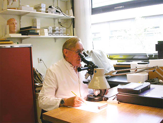 W&uuml;rzburg Mikroskopierraum
Neurolucida-Anlage